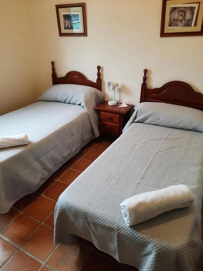 Apartamentos Refugio Del Viajero Parauta 0*,  Hiszpania