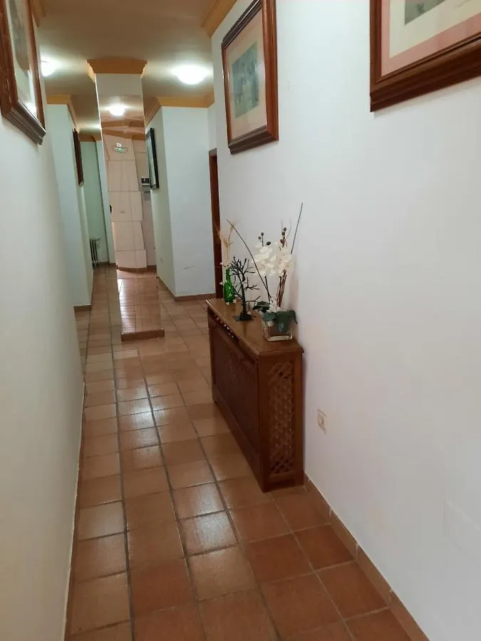 Pensjonat Apartamentos Refugio Del Viajero Parauta