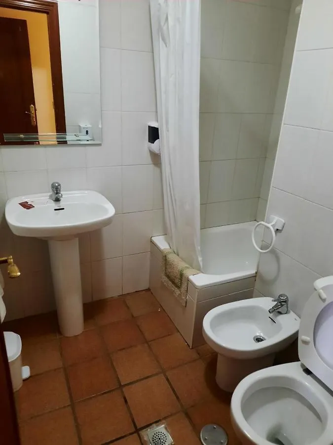 Apartamentos Refugio Del Viajero Parauta Ισπανία